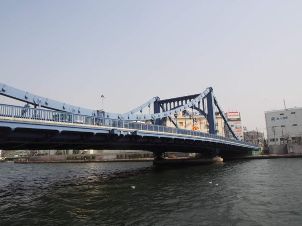 昼間の清洲橋