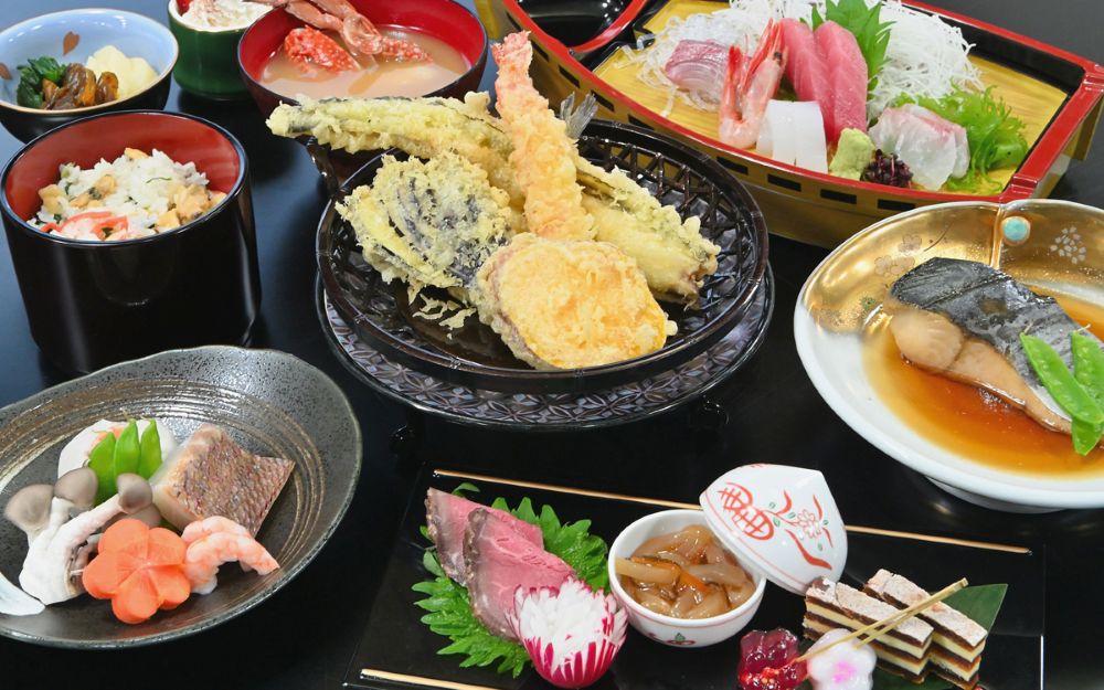 屋形船「濱進」東京・お台場 わかしお会席