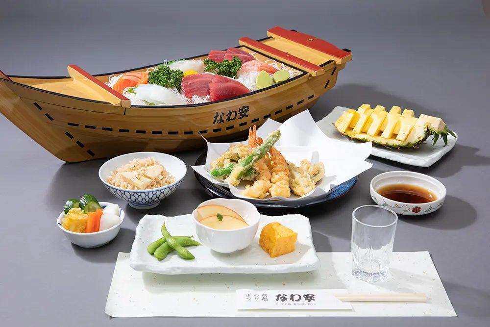 屋形船「なわ安」昼会席
