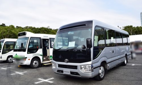 一般的なマイクロバス